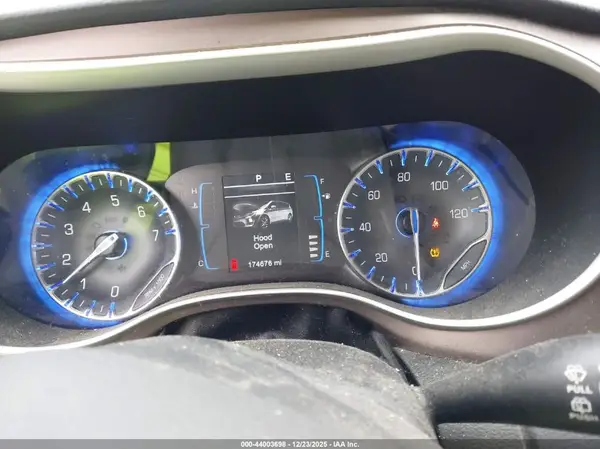 2C4RC1BG5HR553274 2017 CHRYSLER PACIFICA - Image 6