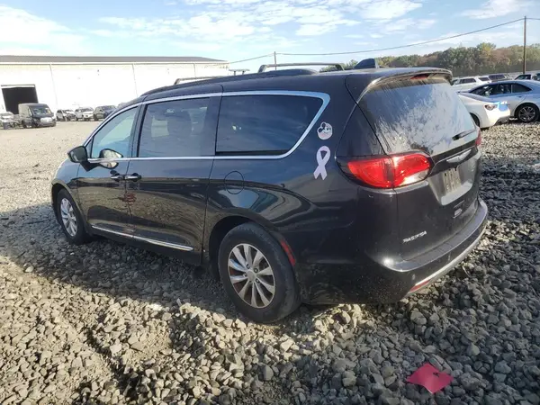 2C4RC1BG5HR565392 2017 CHRYSLER PACIFICA - Image 2