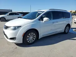 2C4RC1BG5HR576411 2017 CHRYSLER PACIFICA