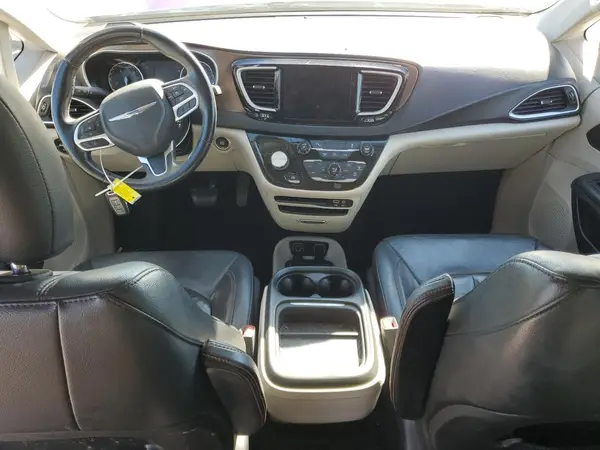 2C4RC1BG5HR576411 2017 CHRYSLER PACIFICA - Image 8
