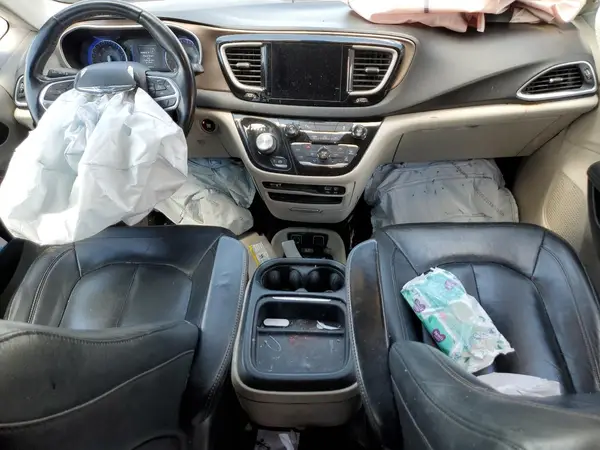 2C4RC1BG5HR583553 2017 CHRYSLER PACIFICA - Image 8