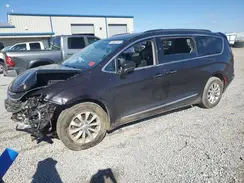 2C4RC1BG5HR591085 2017 CHRYSLER PACIFICA