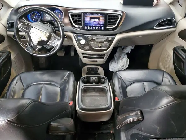 2C4RC1BG5HR603204 2017 CHRYSLER PACIFICA - Image 8