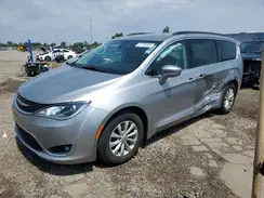2C4RC1BG5HR608189 2017 CHRYSLER PACIFICA