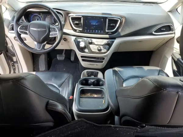 2C4RC1BG5HR608189 2017 CHRYSLER PACIFICA - Image 8