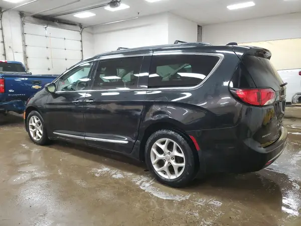 2C4RC1BG5HR622190 2017 CHRYSLER PACIFICA - Image 2