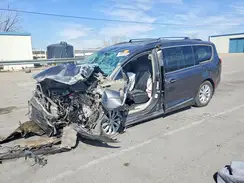 2C4RC1BG5HR642665 2017 CHRYSLER PACIFICA