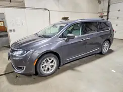2C4RC1BG5HR654122 2017 CHRYSLER PACIFICA