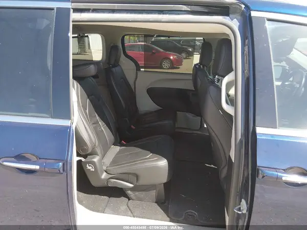 2C4RC1BG5HR661264 2017 CHRYSLER PACIFICA - Image 8