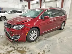 2C4RC1BG5HR683331 2017 CHRYSLER PACIFICA