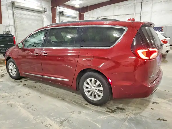 2C4RC1BG5HR683331 2017 CHRYSLER PACIFICA - Image 2