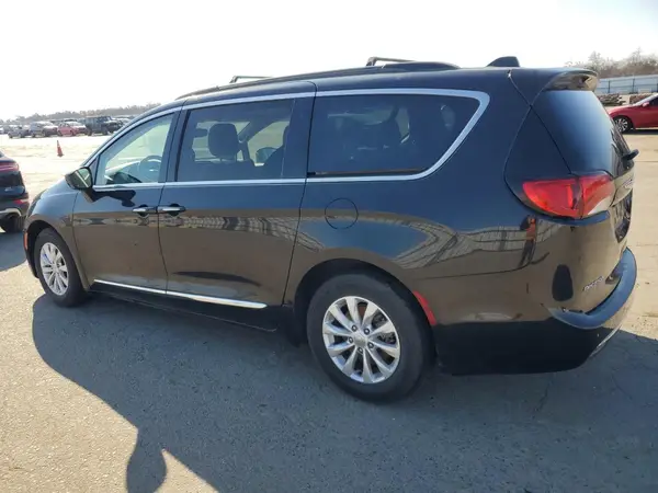 2C4RC1BG5HR691543 2017 CHRYSLER PACIFICA - Image 2