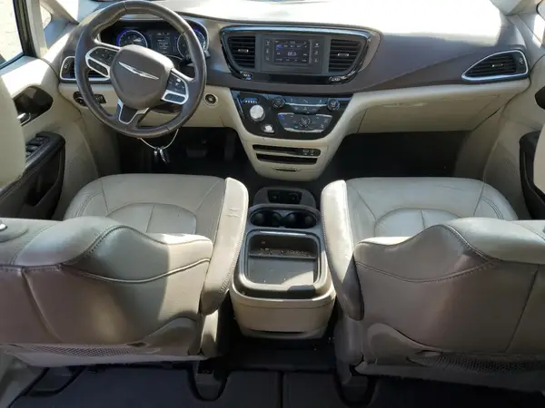 2C4RC1BG5HR691543 2017 CHRYSLER PACIFICA - Image 8