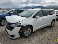 2C4RC1BG5HR702394 2017 CHRYSLER PACIFICA