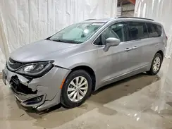 2C4RC1BG5HR702847 2017 CHRYSLER PACIFICA