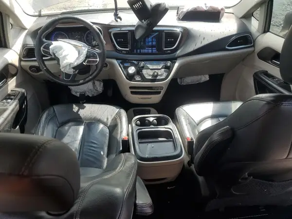 2C4RC1BG5HR704842 2017 CHRYSLER PACIFICA - Image 8