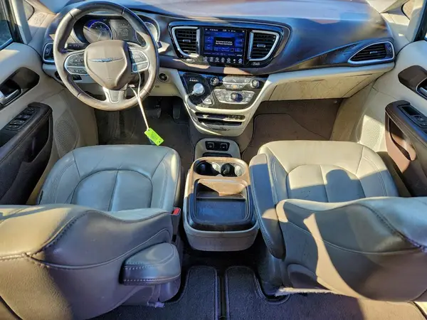 2C4RC1BG5HR725691 2017 CHRYSLER PACIFICA - Image 8