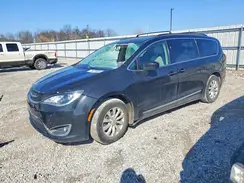 2C4RC1BG5HR739008 2017 CHRYSLER PACIFICA