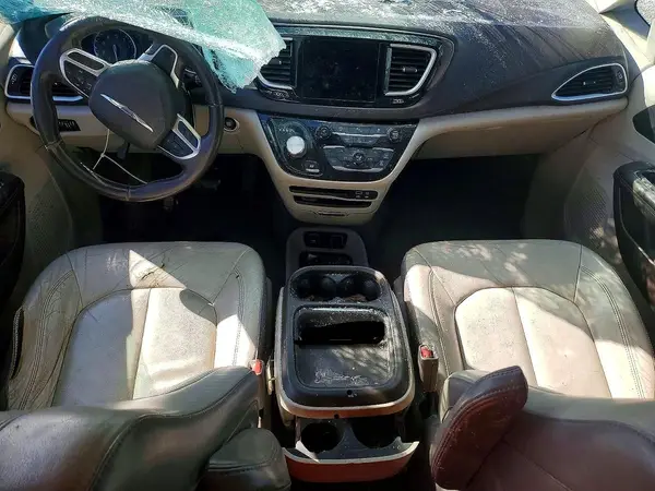 2C4RC1BG5HR739008 2017 CHRYSLER PACIFICA - Image 8
