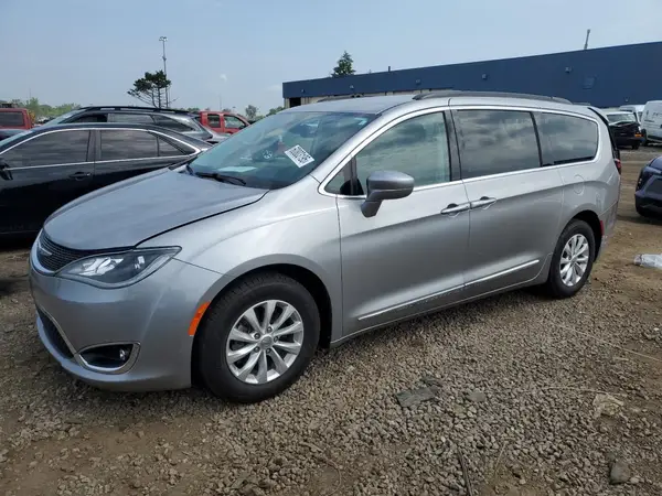 2C4RC1BG5HR739591 2017 CHRYSLER PACIFICA - Image 1