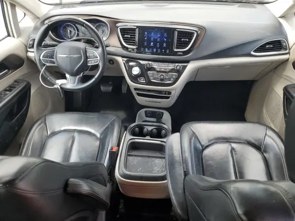 2C4RC1BG5HR745522 2017 CHRYSLER PACIFICA - Image 8