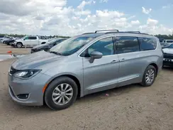 2C4RC1BG5HR747271 2017 CHRYSLER PACIFICA