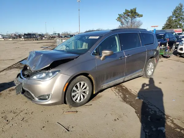 2C4RC1BG5HR752258 2017 CHRYSLER PACIFICA - Image 1