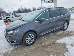 2C4RC1BG5HR763678 2017 CHRYSLER PACIFICA
