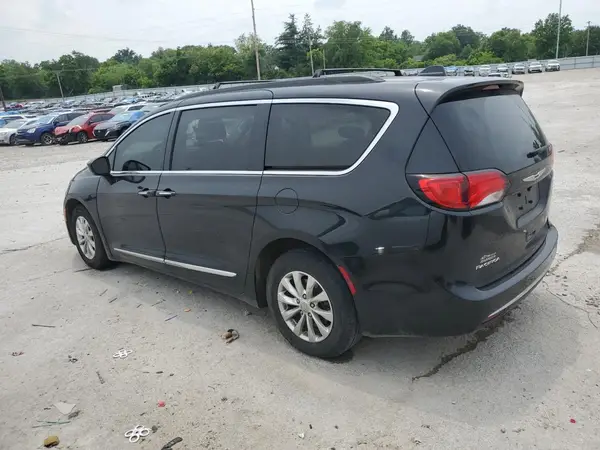 2C4RC1BG5HR763700 2017 CHRYSLER PACIFICA - Image 2