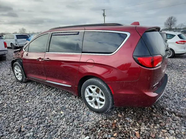 2C4RC1BG5HR777189 2017 CHRYSLER PACIFICA - Image 2