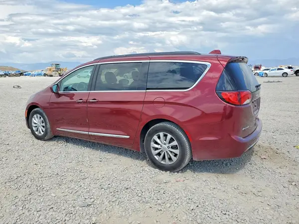 2C4RC1BG5HR778536 2017 CHRYSLER PACIFICA - Image 2