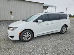 2C4RC1BG5HR795580 2017 CHRYSLER PACIFICA
