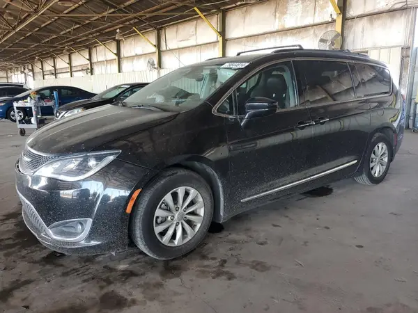 2C4RC1BG5HR795613 2017 CHRYSLER PACIFICA - Image 1