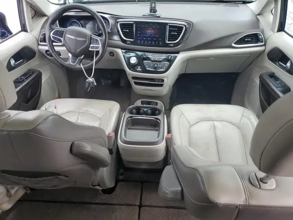 2C4RC1BG5HR796910 2017 CHRYSLER PACIFICA - Image 8