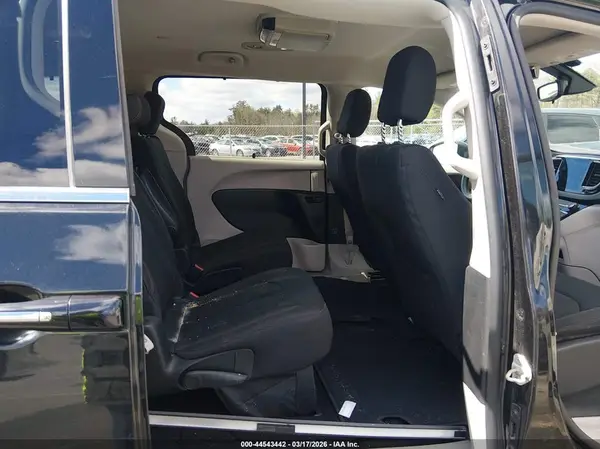 2C4RC1BG5HR816735 2017 CHRYSLER PACIFICA - Image 8