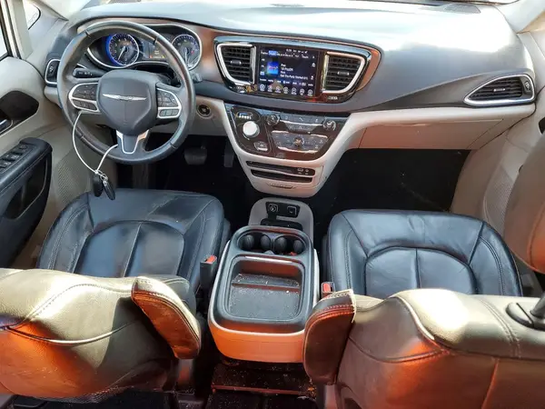 2C4RC1BG5HR820297 2017 CHRYSLER PACIFICA - Image 8