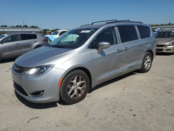 2C4RC1BG5HR820770 2017 CHRYSLER PACIFICA - Image 1
