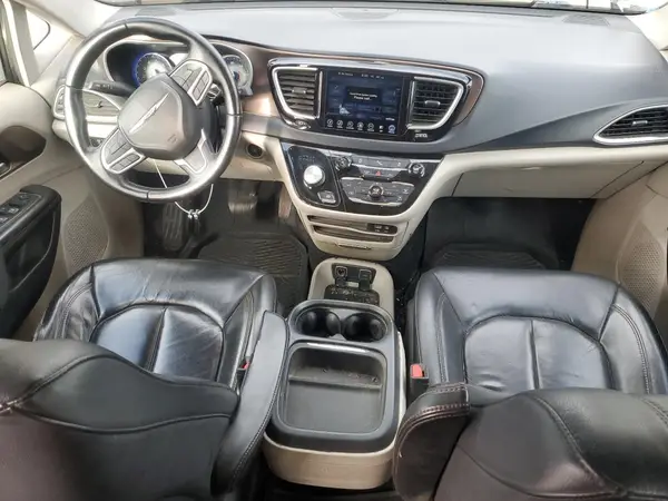 2C4RC1BG5HR821191 2017 CHRYSLER PACIFICA - Image 8