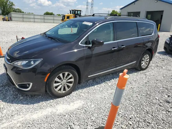 2C4RC1BG5HR835673 2017 CHRYSLER PACIFICA - Image 1