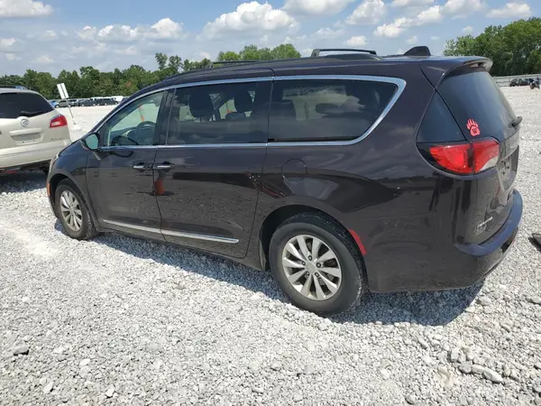 2C4RC1BG5HR835673 2017 CHRYSLER PACIFICA - Image 2