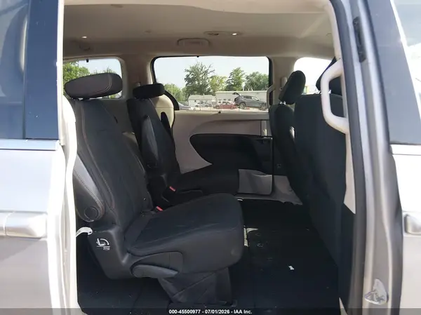 2C4RC1BG5HR836919 2017 CHRYSLER PACIFICA - Image 8