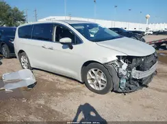 2C4RC1BG5HR839576 2017 CHRYSLER PACIFICA