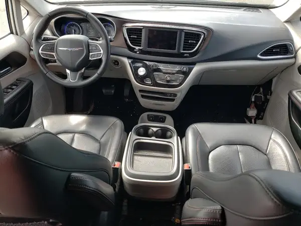 2C4RC1BG5JR101430 2018 CHRYSLER PACIFICA - Image 8