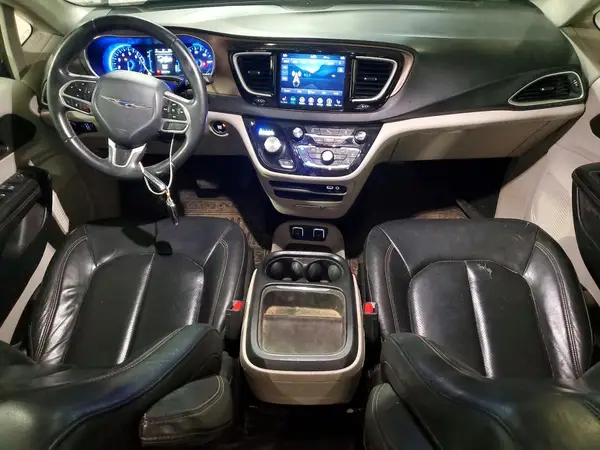 2C4RC1BG5JR101945 2018 CHRYSLER PACIFICA - Image 8