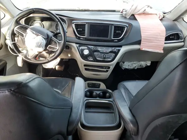 2C4RC1BG5JR107535 2018 CHRYSLER PACIFICA - Image 8