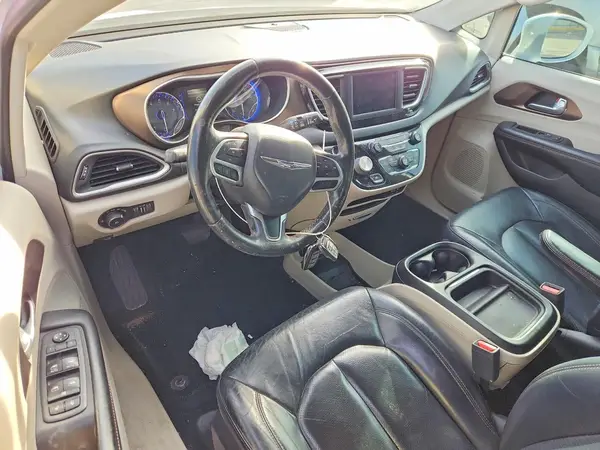 2C4RC1BG5JR115229 2018 CHRYSLER PACIFICA - Image 8