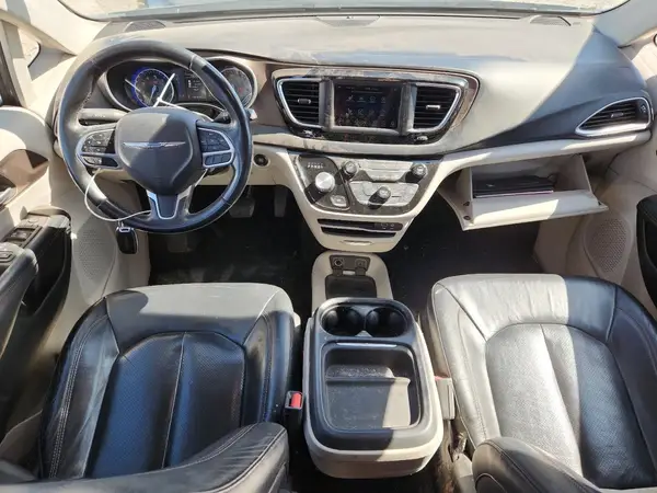 2C4RC1BG5JR119524 2018 CHRYSLER PACIFICA - Image 8