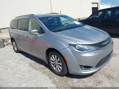 2C4RC1BG5JR120091 2018 CHRYSLER PACIFICA