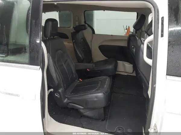 2C4RC1BG5JR120866 2018 CHRYSLER PACIFICA - Image 8