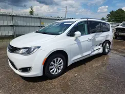 2C4RC1BG5JR141507 2018 CHRYSLER PACIFICA